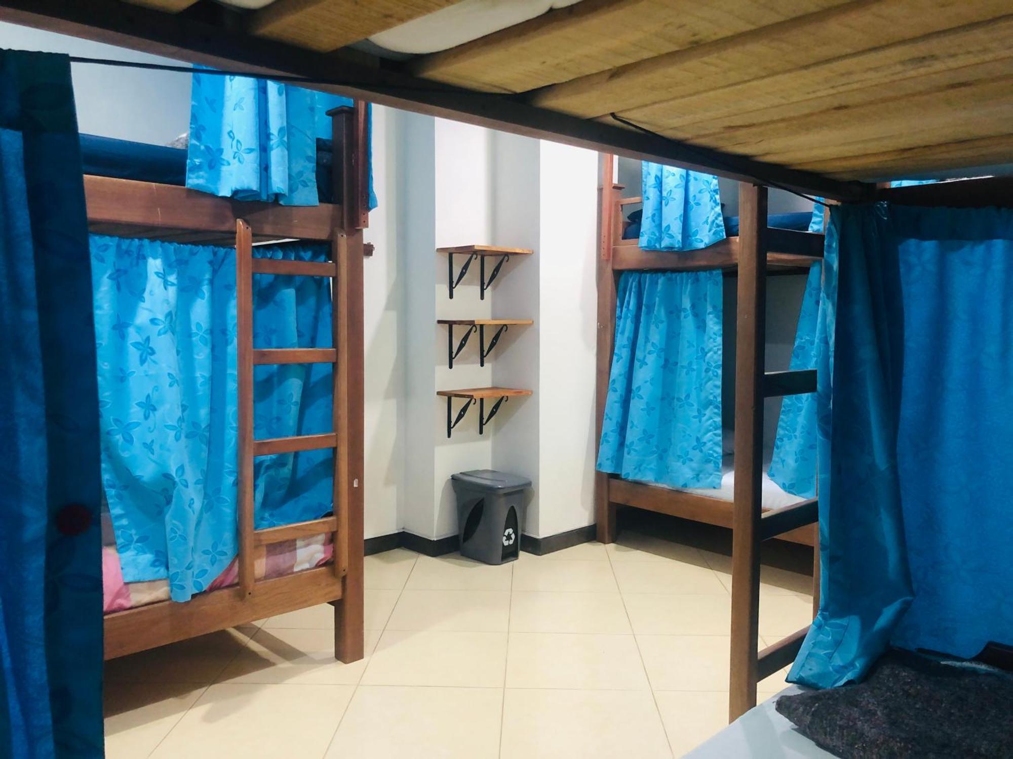 Lake View Hostel Guatapé Eksteriør billede